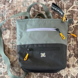 Sherpani Two-Tone Messenger Bag with Yellow Zippers